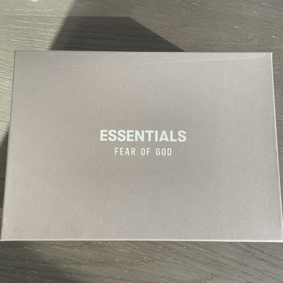 Fear of God ESSENTIALS
White Tennis Mid Sneakers - Picture 3 of 6